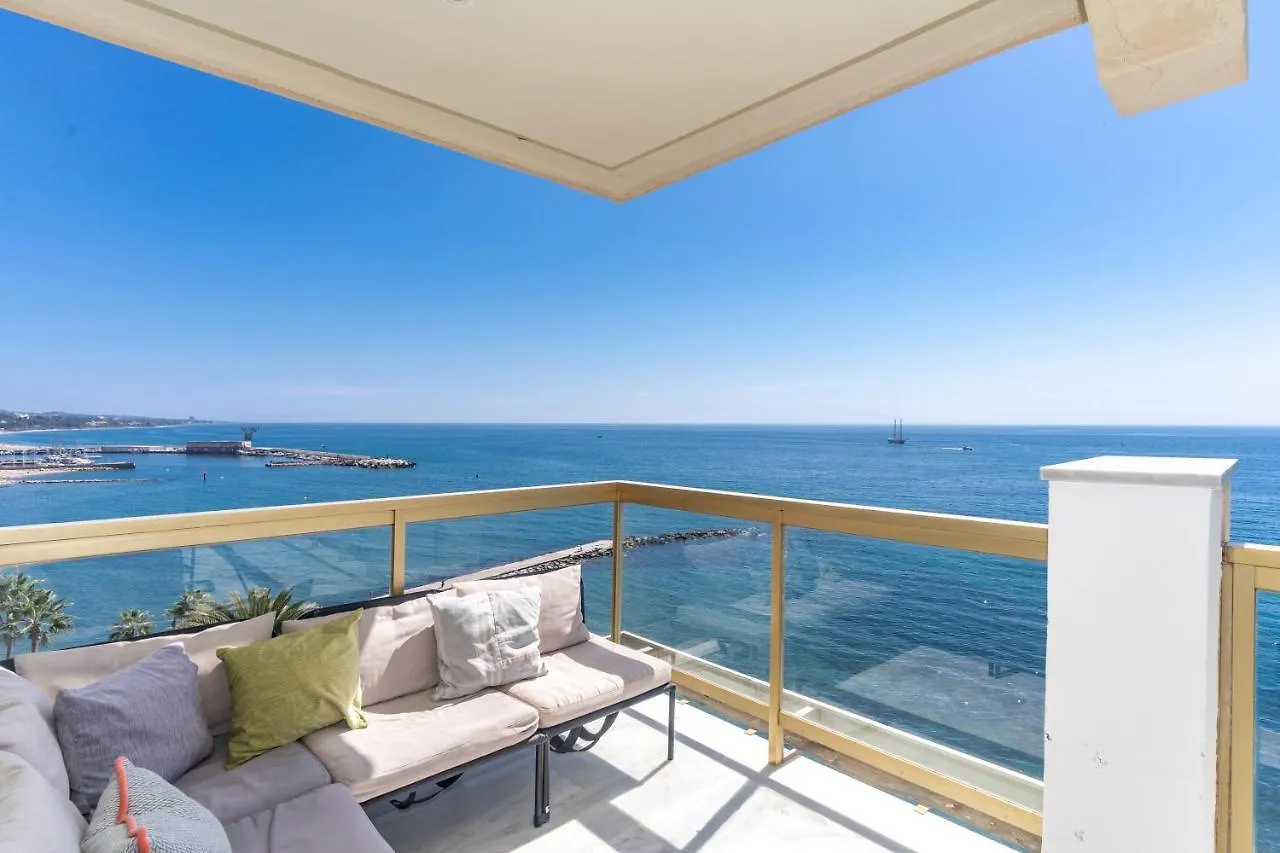 Unique First Line Apartment Marbella 0*,
